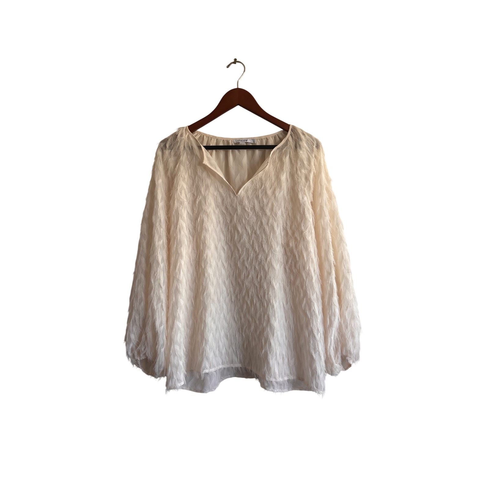 Chicos Women Cream Eyelash Fringe Split V-Neck Blouse Size 3 Large Xl Ivory Top